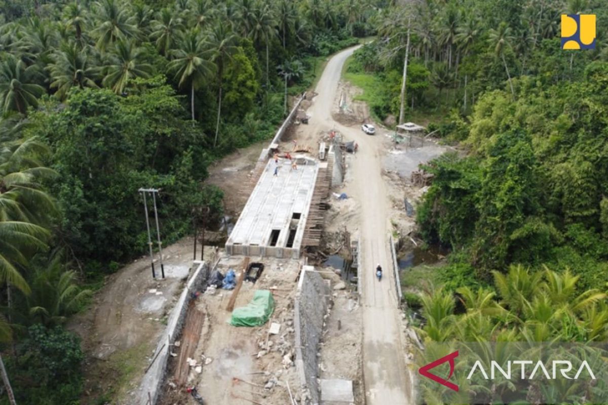 Kementerian PUPR targetkan 199 km jalan pada Kepulauan Talaud mulus 2024
