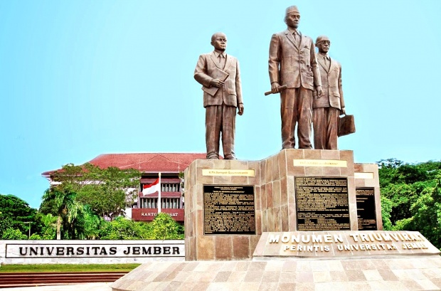 Unej Buka Beasiswa Mahasiswa Berkarya, Magang Jadi Humas